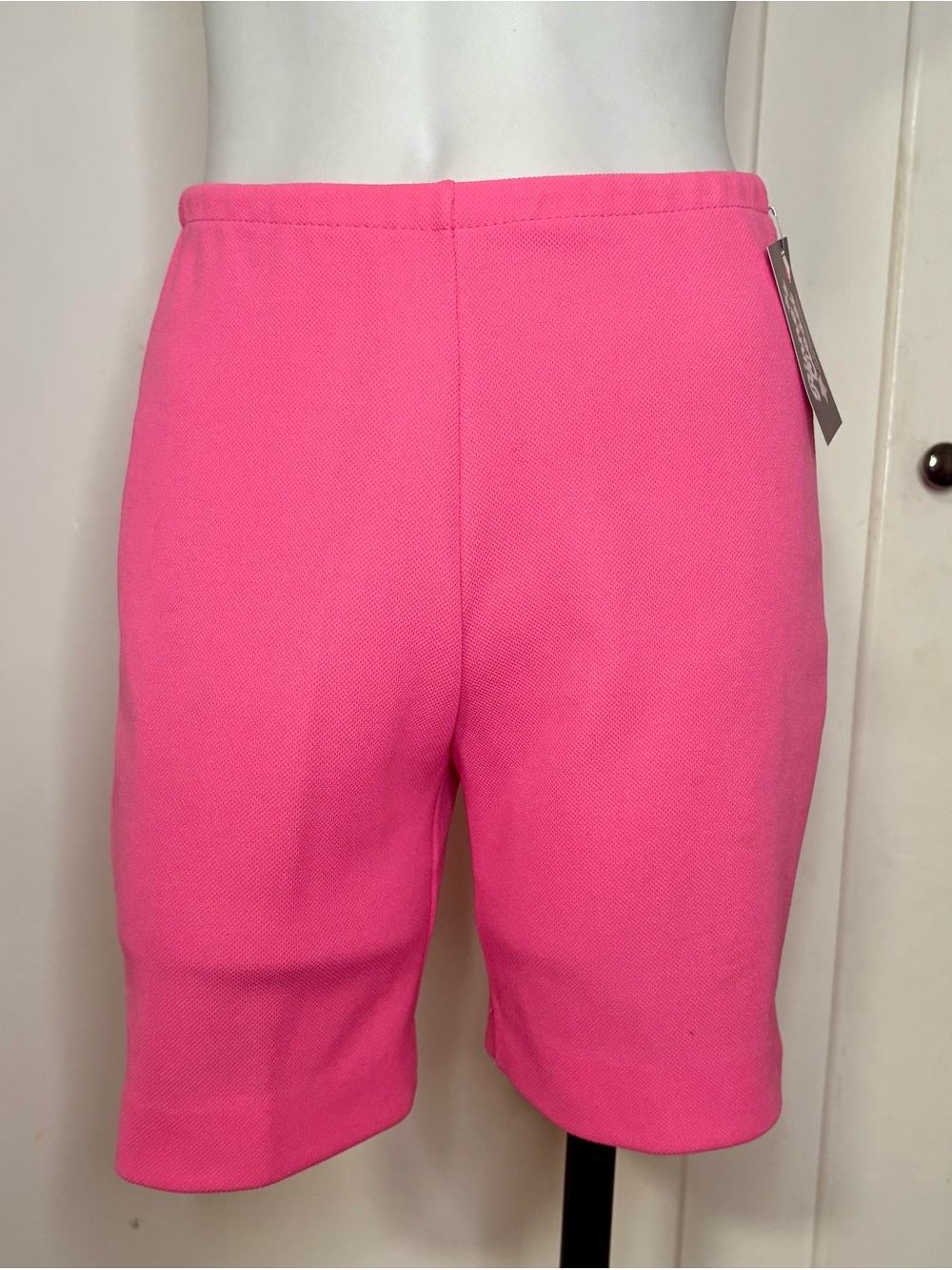 Vintage 70s/80s Jantzen Pink Knit Polyester Womens Shorts